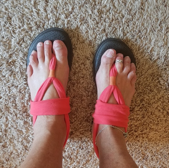 Sandals - Picture 2 of 2